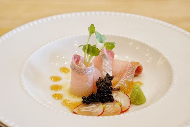 Kanpachi carpaccio